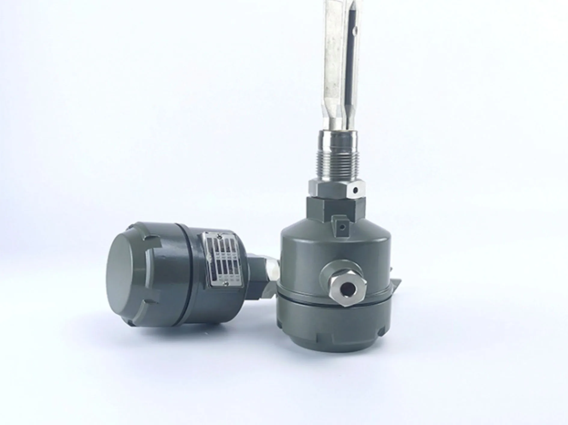 

Переключатель уровня вилки для настройки