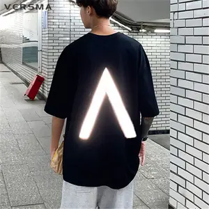 VERSMA в Корейском стиле Harajuku Ulzzang Винтаж светоотражающий принт футболка Для мужчин летняя одежда в стиле хип-хоп уличная рубашка свободная Для мужчин дропшиппинг