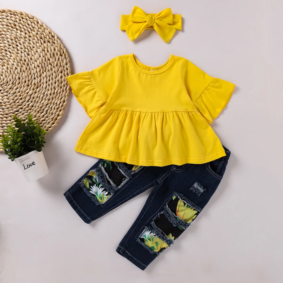 

Новый костюм для девочек, джинсовый костюм с нашивкой, комплект из двух предметов на ветер, От 6 месяцев до 5 лет