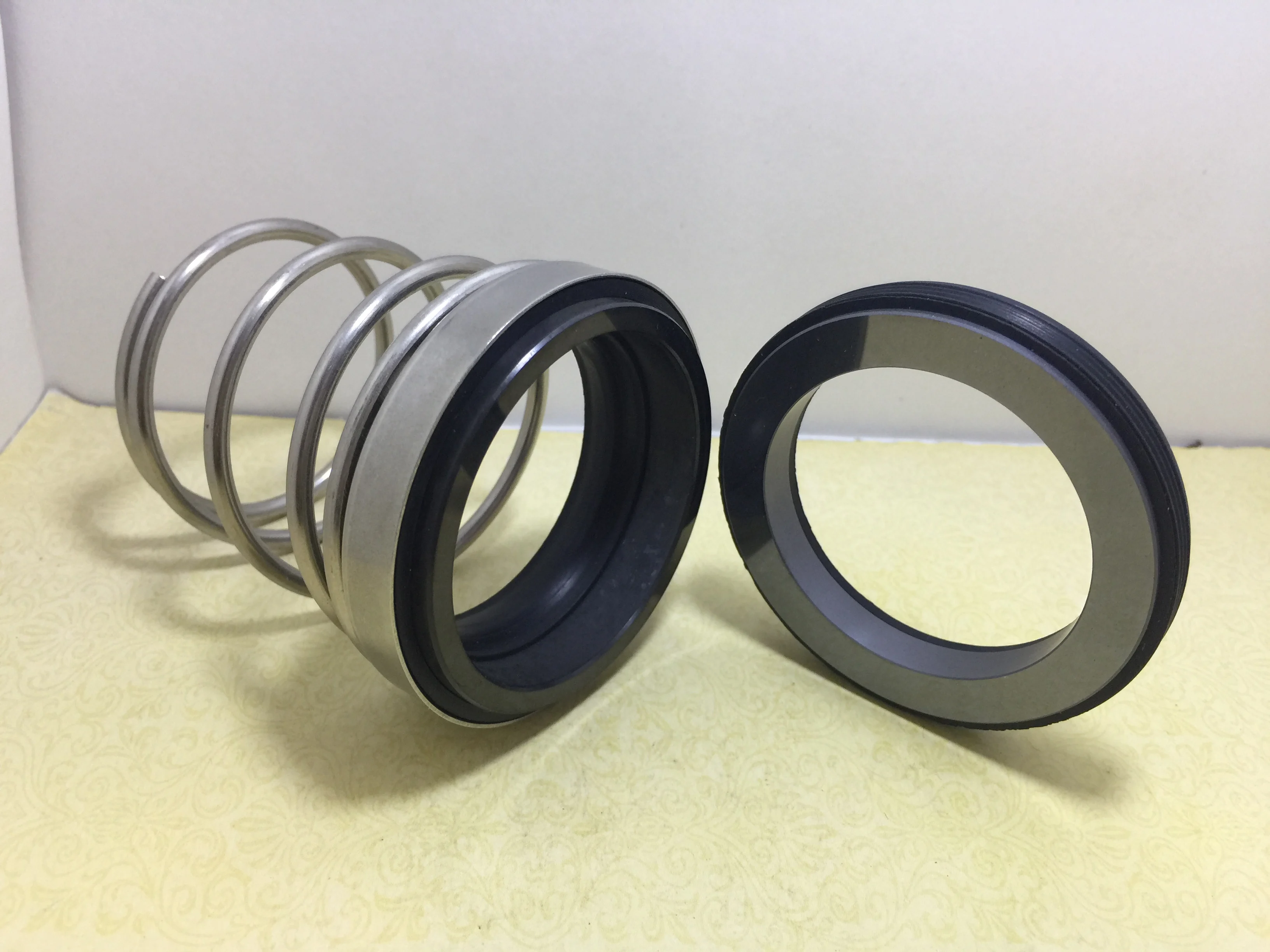 

MG912/32-G60 ( MG912-32 ) EagleBurgmann Rubber Bellow TLANMP механические уплотнения с G60 Seat EN 12756