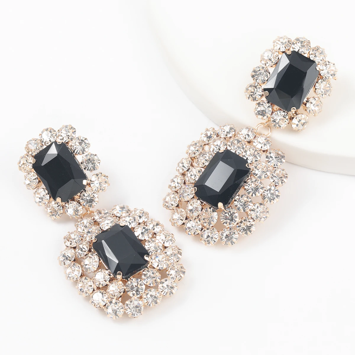 

Popular Metal Glass Rhinestone Geometric Earrings Palace Banquet Luxury Dangle Earrings Women's Charm Statement Earrings