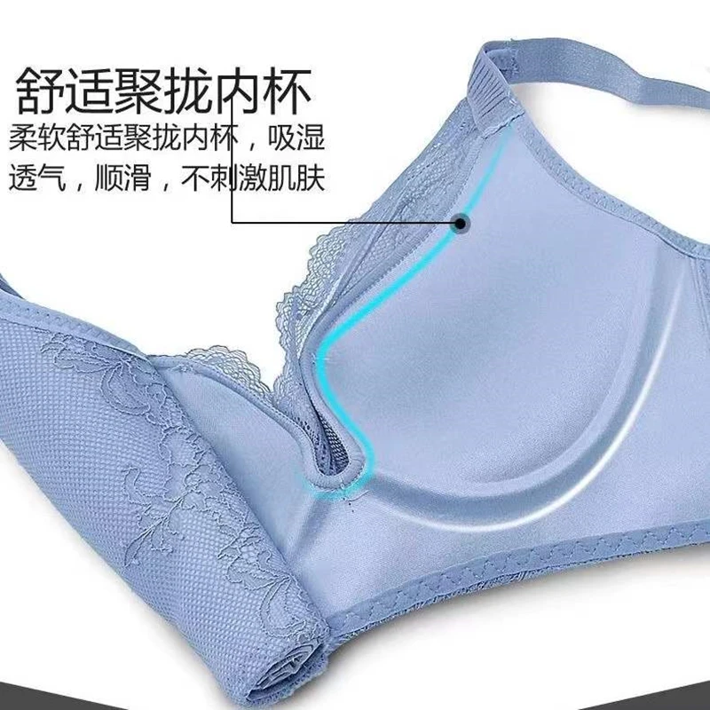 Набережные Челныдағы жалаңаш қыздар