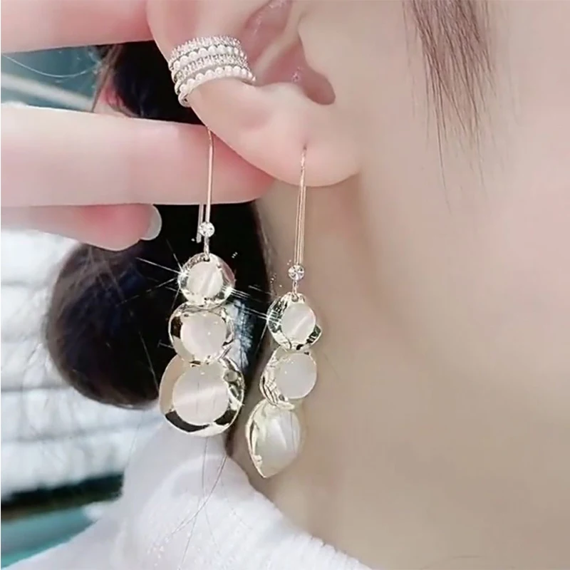 

Маленькие круглые серьги-клипсы с бахромой в виде ракушки, Металлические Короткие серьги с крючком