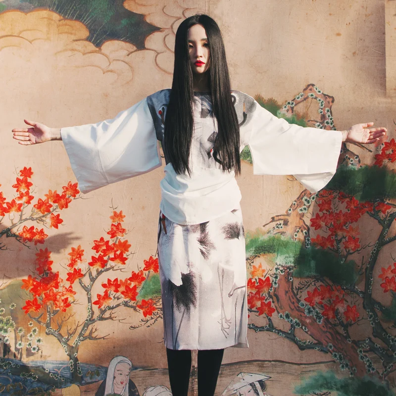 

2020 Woman Japanese Kimono Style Crane Dancing in the Snow Print Girl long White Dress