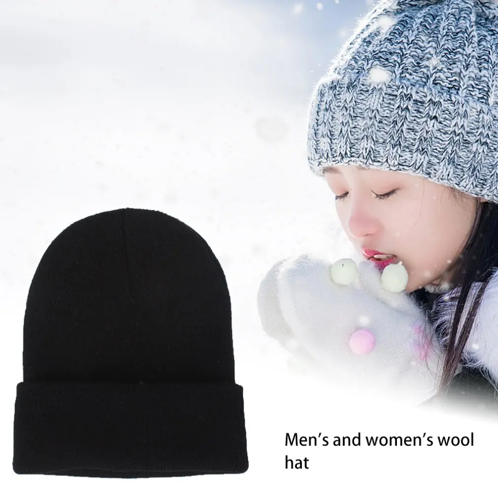 Однотонная шапка унисекс из смешанной шерсти на осень и зиму мягкая теплая