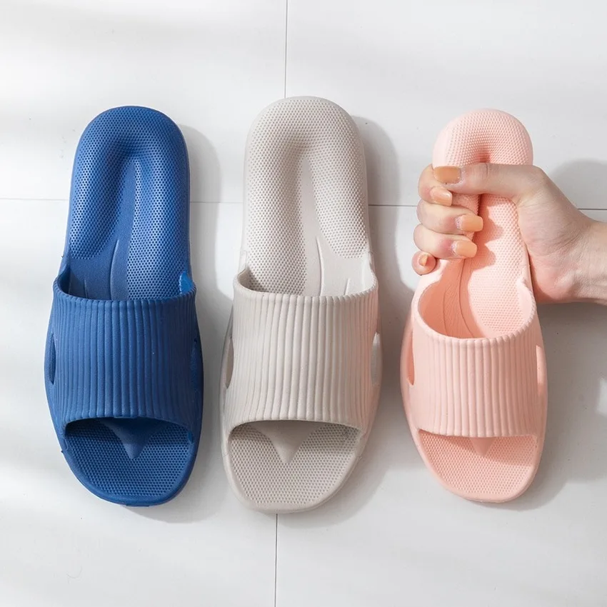 Summer Slippers Women Men Couples Flat Slides Flip Flops Sandals Bath Home Slippers Female Slipper Comfortable Pantuflas 2020