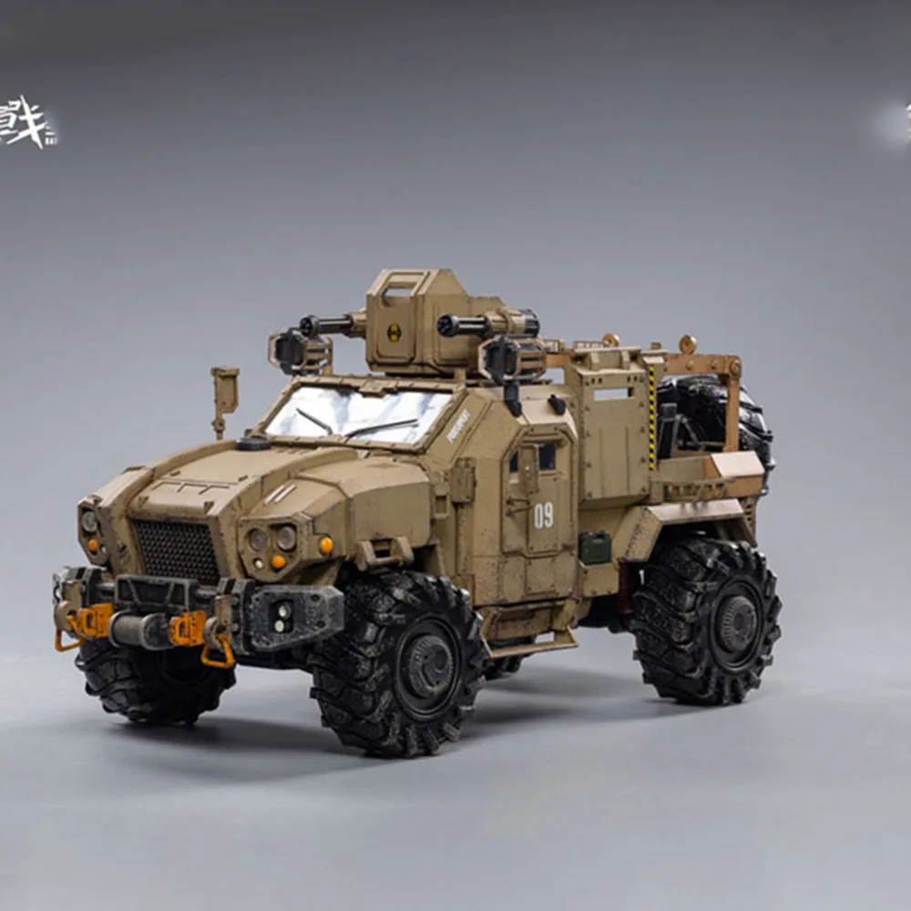 

JT0692 JOYTOY 1/18 Crazy Reload SUV Off-Road Military Sand Color Car Model Toys Children Gifts For Collection In Stock