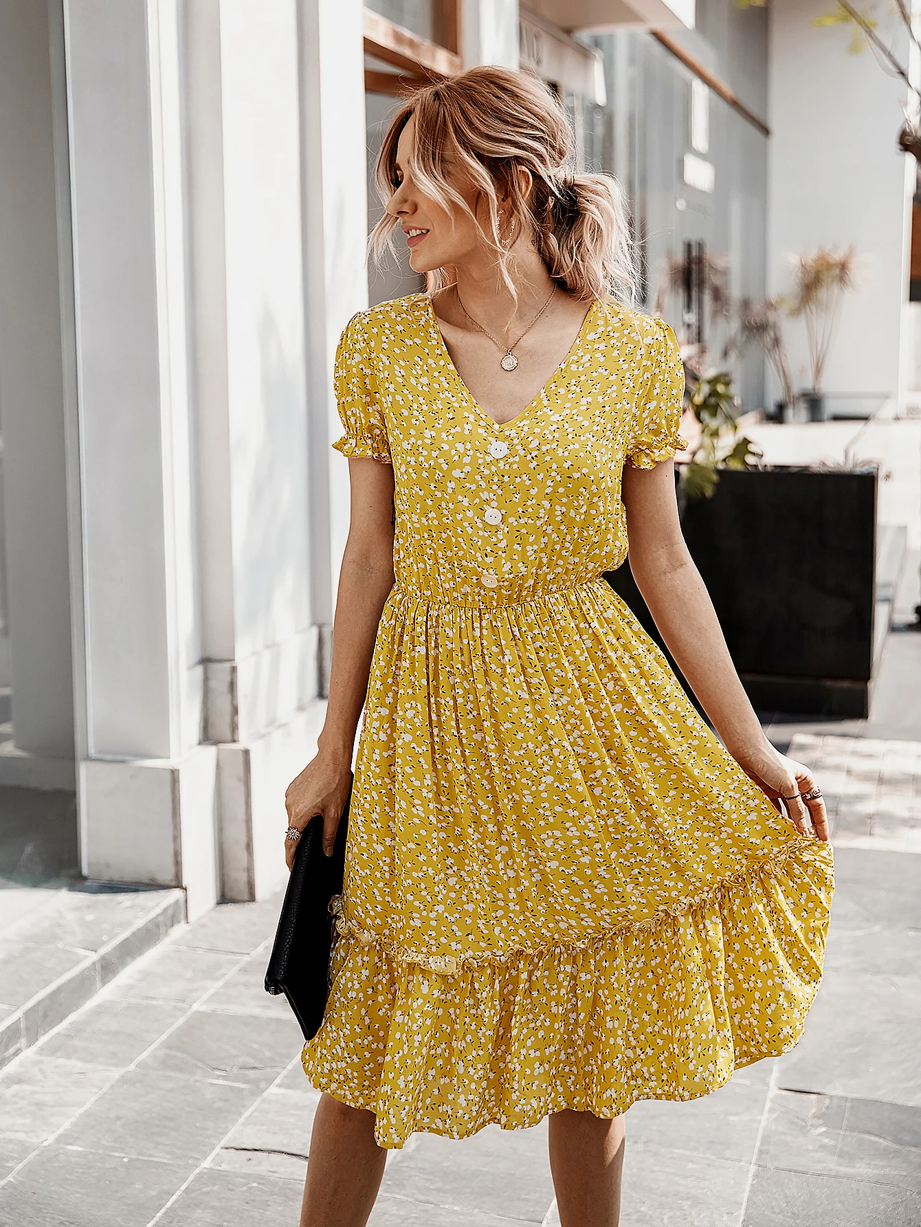 

2020 Summer Elegant Boho Floral Print Midi Dress Women V Neck Button Fashion Beach Ruffles Dresses Women Sundresses vestidos