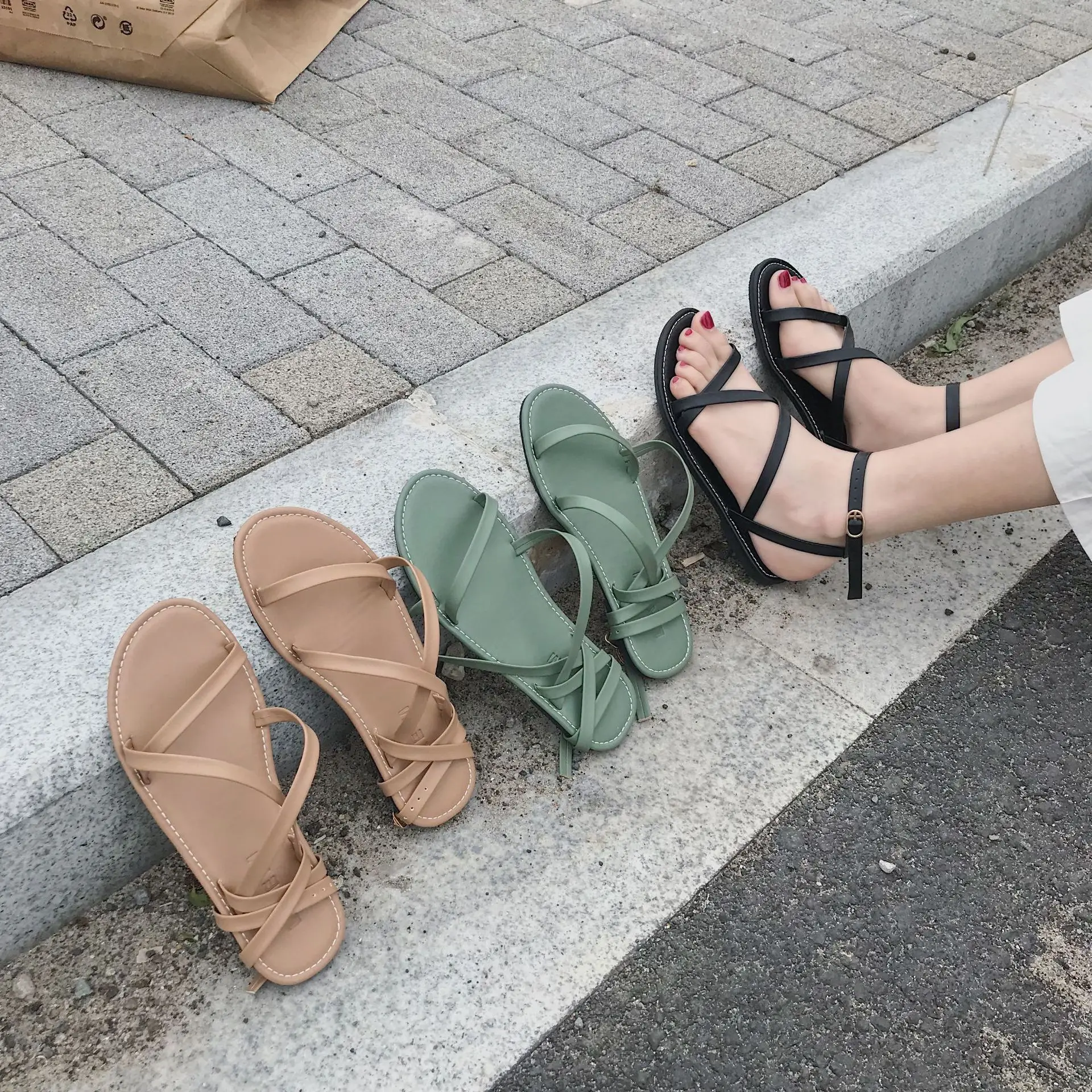 Женская обувь 2020 летние новые стильные универсальные римские ремешки
