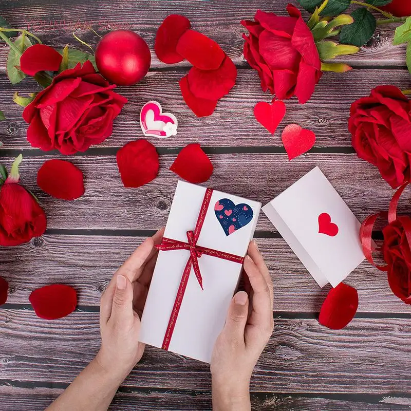 

Hot 500pcs Love Heart Stickers 8 Designs Seal Labels for Valentine's Day Decoration