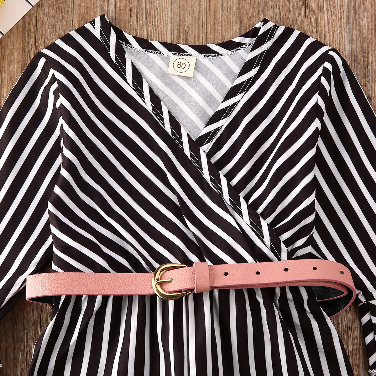 Детский комбинезон в полоску с длинными рукавами и V-образным вырезом комплект из