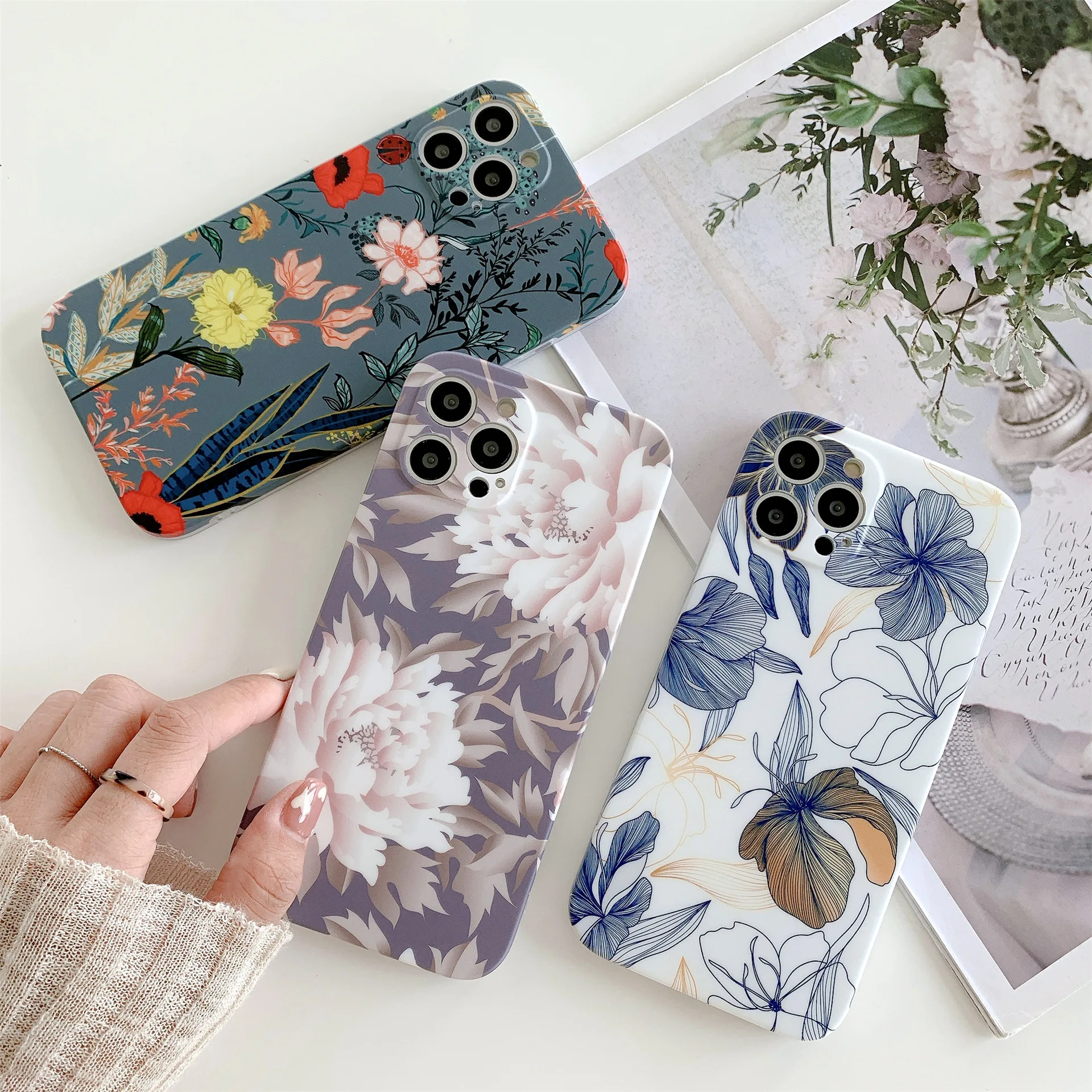 

Luxury Flower Leaves Phone Case For iPhone 12 11 Pro Max X XR XS Max 7 8 Plus 12 Pro Back Cover