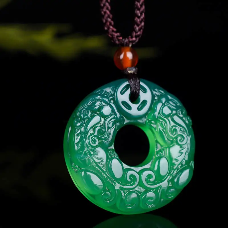 Natural green chalcedony hand carved double brave pendant fashion boutique jewelry men and women green agate necklace gift