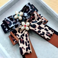 fashion women brooches exaggeration pearl rhinestone tie leopard bow collar brooch pin for girl corsage jewelry accessories