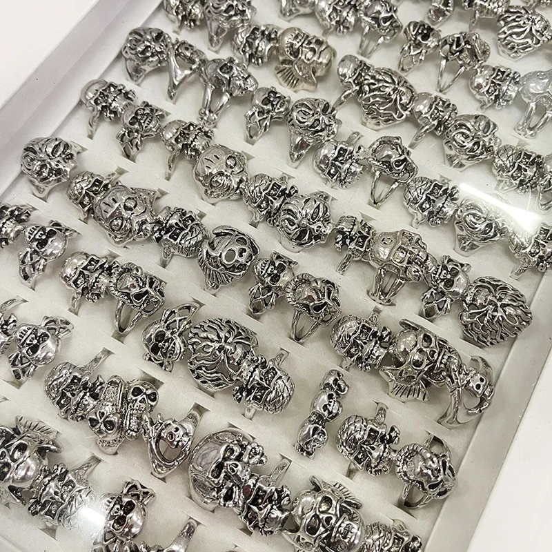 

20 Pcs/Lot Vintage Alloy Jewelry Titans Attack Skeleton Designs Punk Style Rings For Men