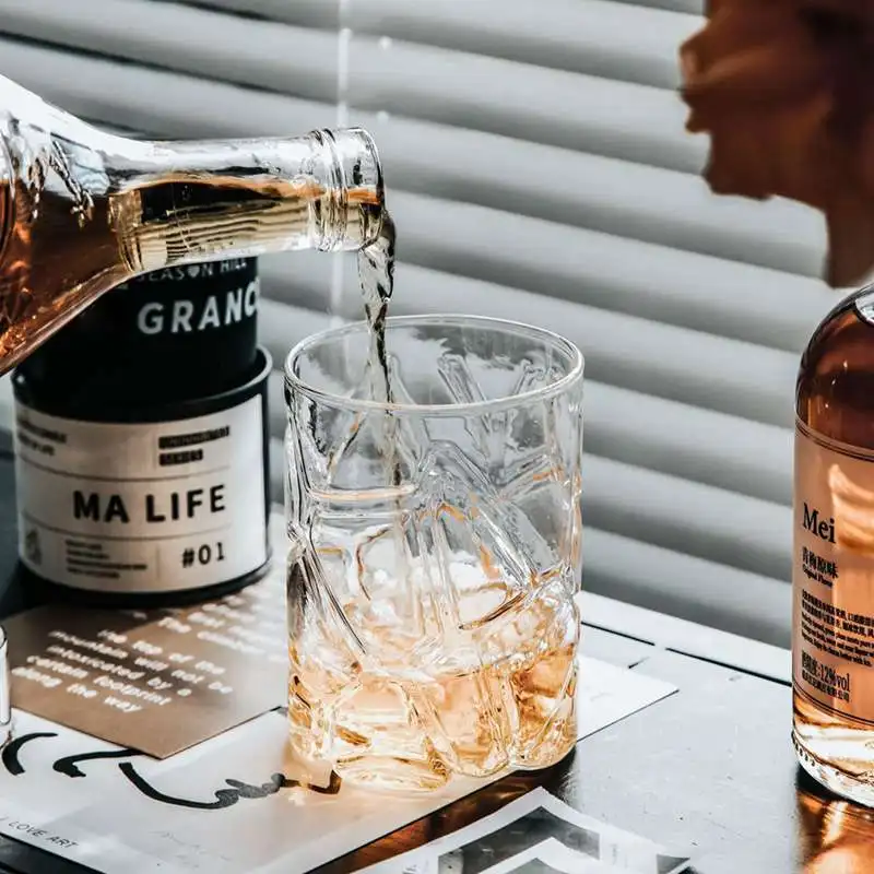 Термостойкая стеклянная чашка для воды с зернистой структурой 300 мл пива