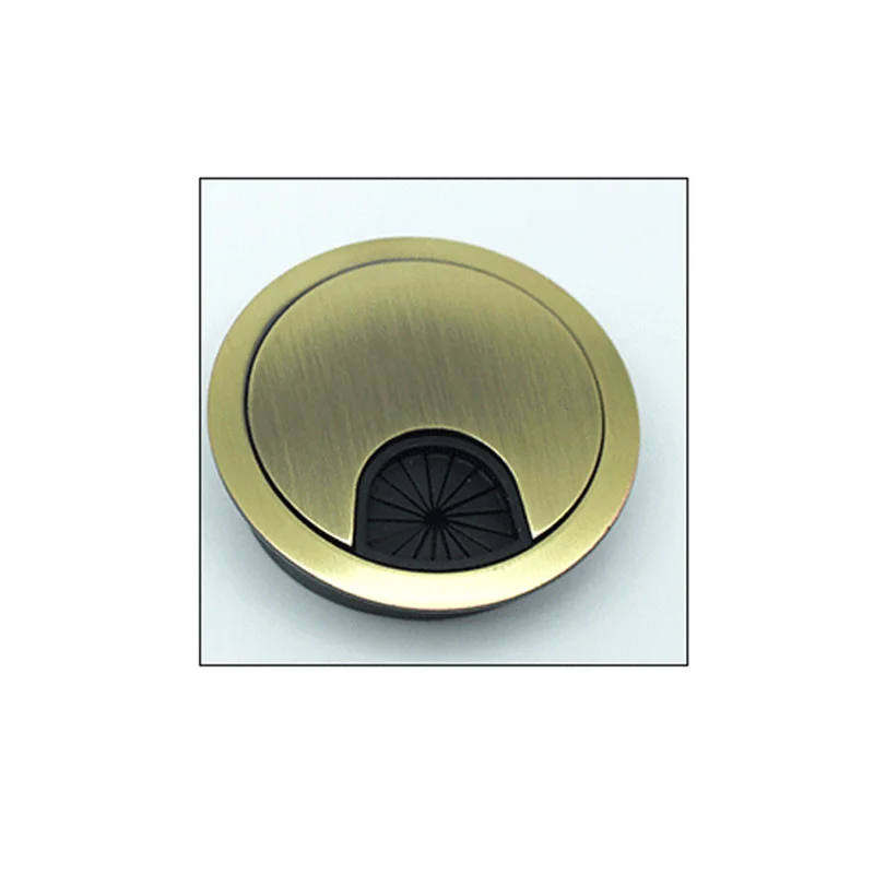 Домашний компьютер металлический люверс стол кабель аккуратный выход провод