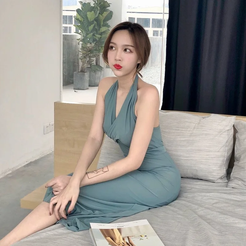 

Bandage Bodycon Halter Dress Woman Summer Backless Dresses 2021 Vintage V-neck Midi Dress Ladies Elegant Night Club Party Dress