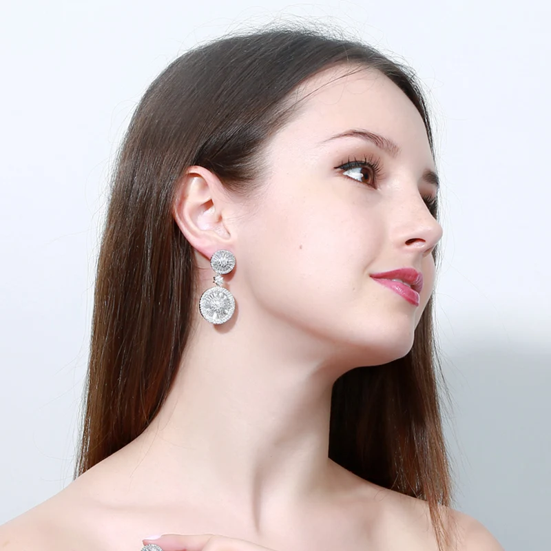 Классические женские ювелирные изделия Pera с полностью выложенным белым фианитом