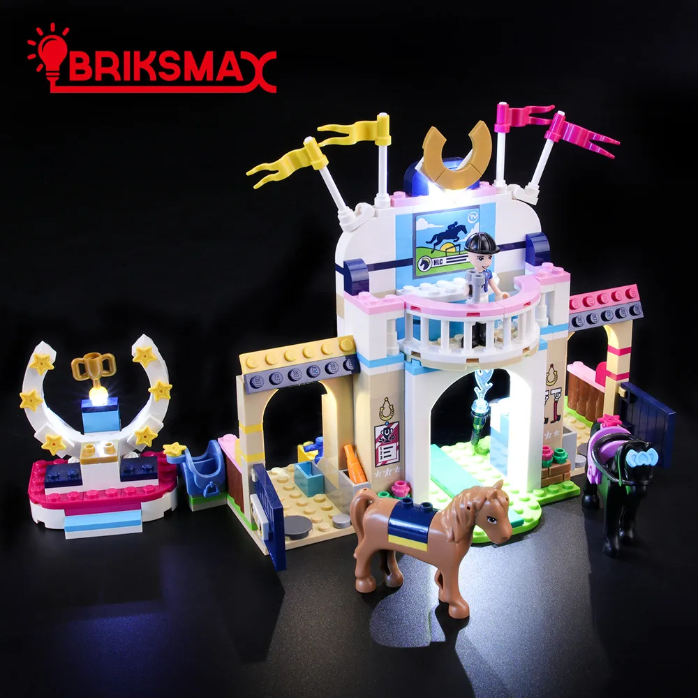Комплект для светодиодсветильник Ки BriksMax на 41367 год (модель в комплект не входит) |
