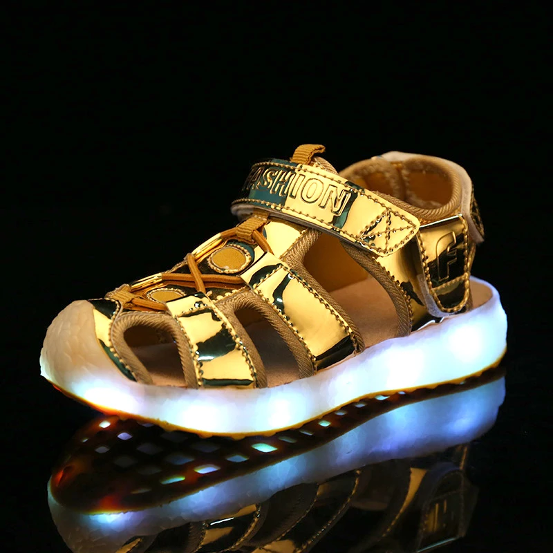 New 2018 Summer Children Led Light Sandals USB charging kids LED luminous shoes Girls Boys Comfortable Beach 26-37 | Мать и ребенок