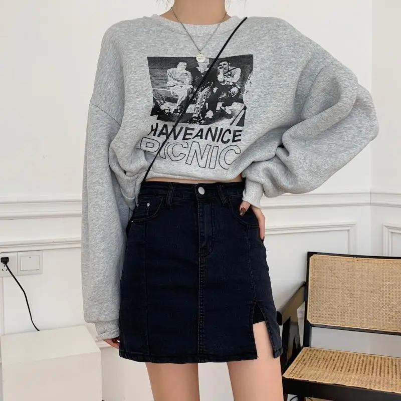 

Split denim skirt for women's summer 2021 new slim short skirt with buttocks and high waist A-line skirt