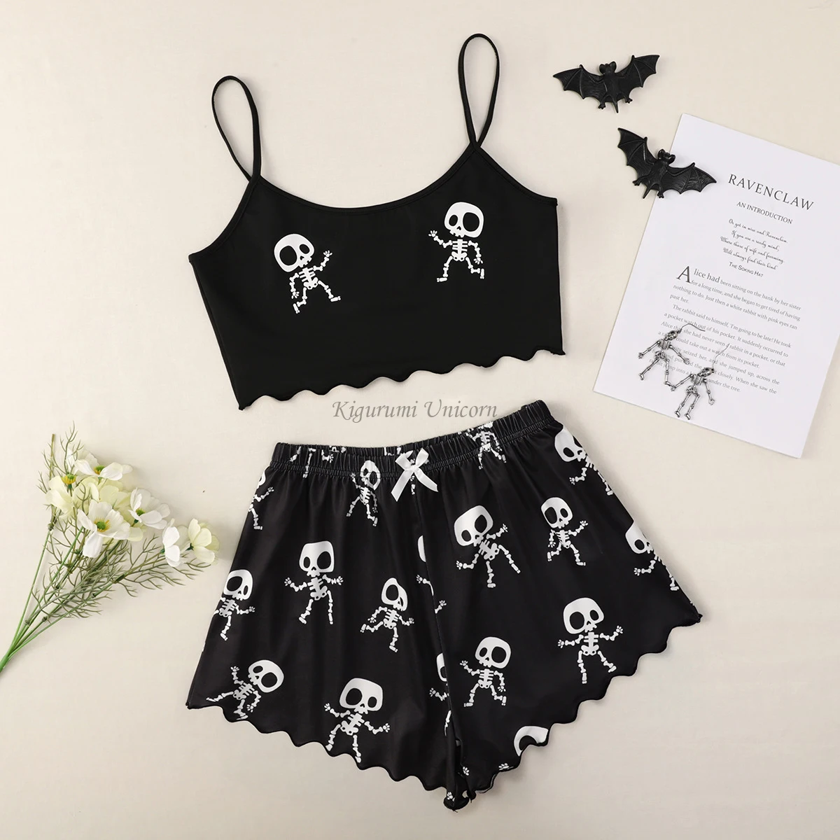 Женский сексуальный пижамный комплект на бретелях-спагетти |