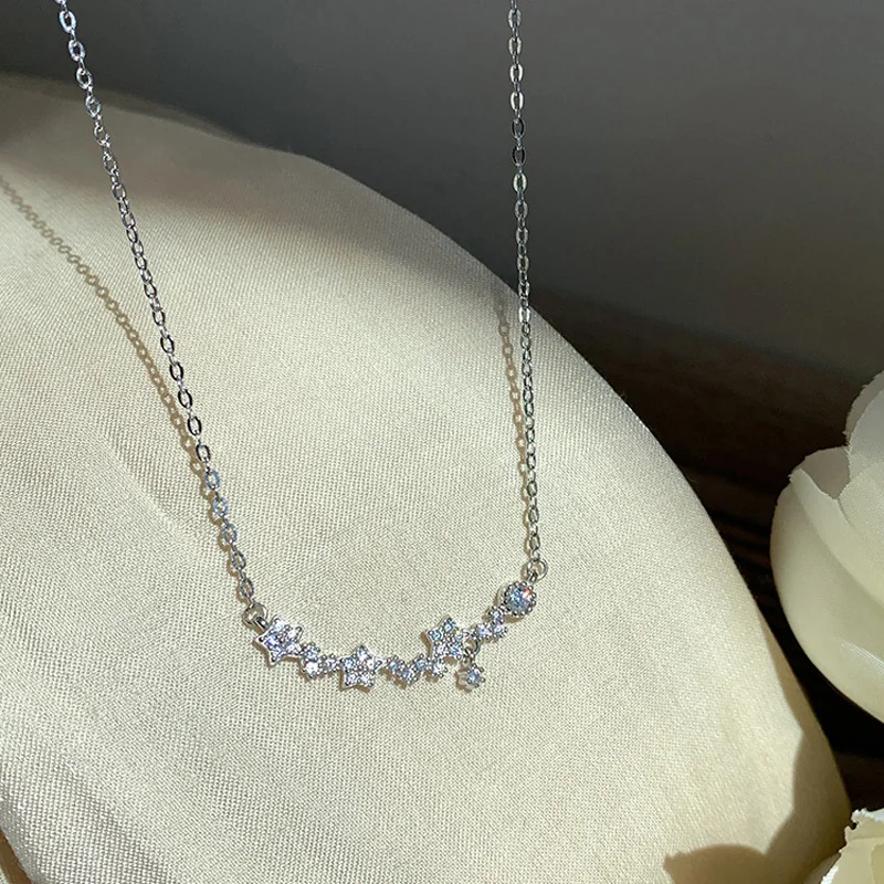 

en argent Sterling s925 avec pendentif en forme de fleur et de sourire, bijou de mode a clavicule delicate butterfly necklace