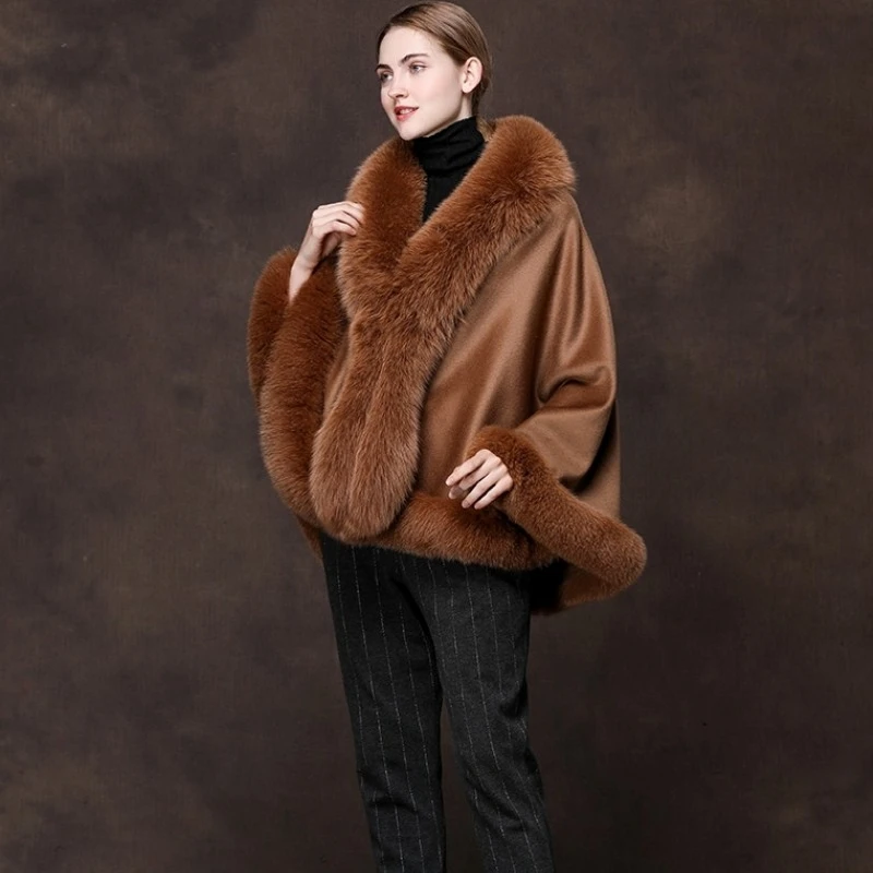 

Women Real Luxury Fur Shawls Outwear Elegant Fox Fur Collar Cloak England Style Winter Warm Ladies Party Wedding Wraps Capes