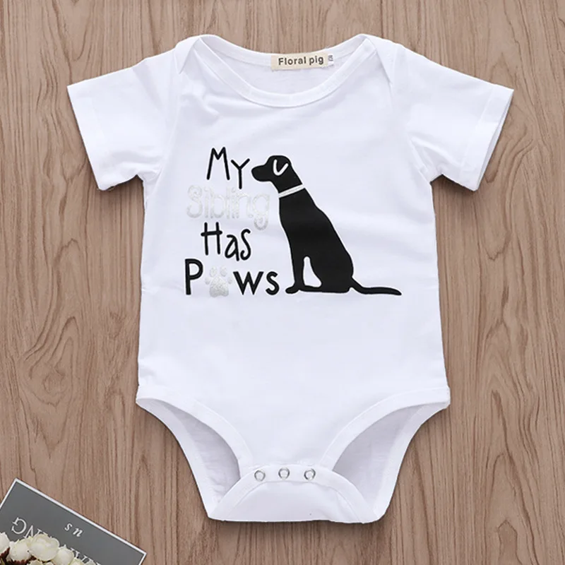 Одежда для новорожденных с надписью My Sibling Have Paws цвет золотой серебряный белый