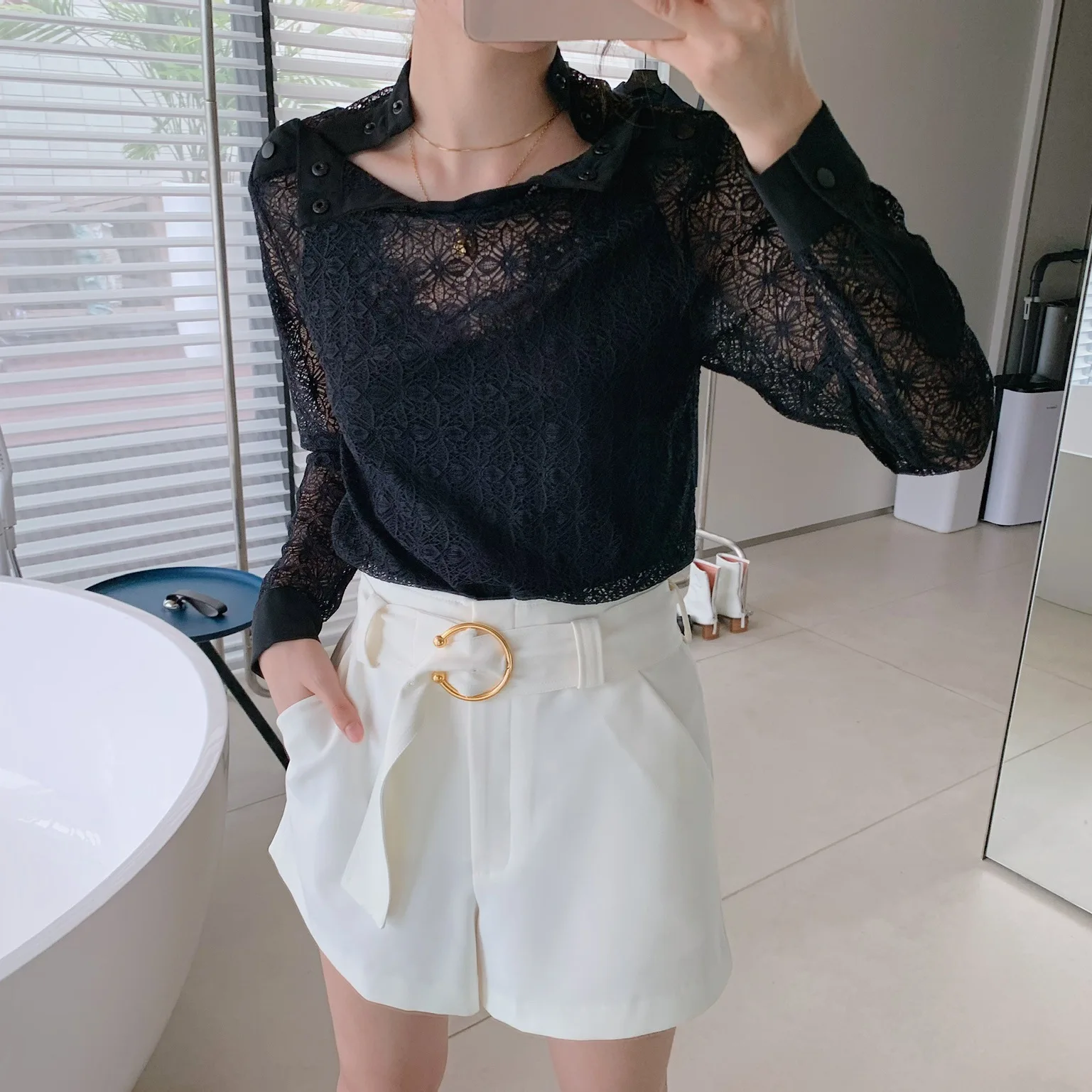 

Vintage Elegant Lace Shirt Lace Styling Shirt Top
