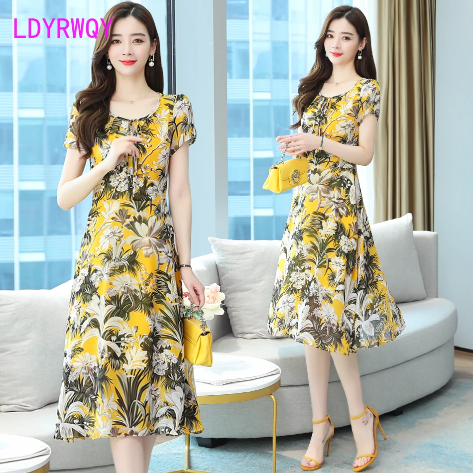 

LDYRWQY 2021 summer new style Korean fashion temperament slim printed round neck chiffon dress Polyester