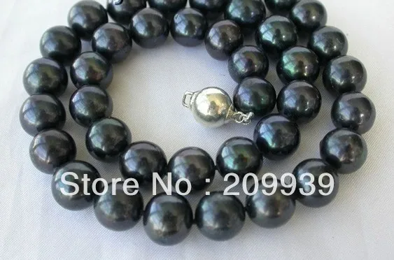 

9-10mm round Tahiti-black freshwater cultured pearls necklace 17"