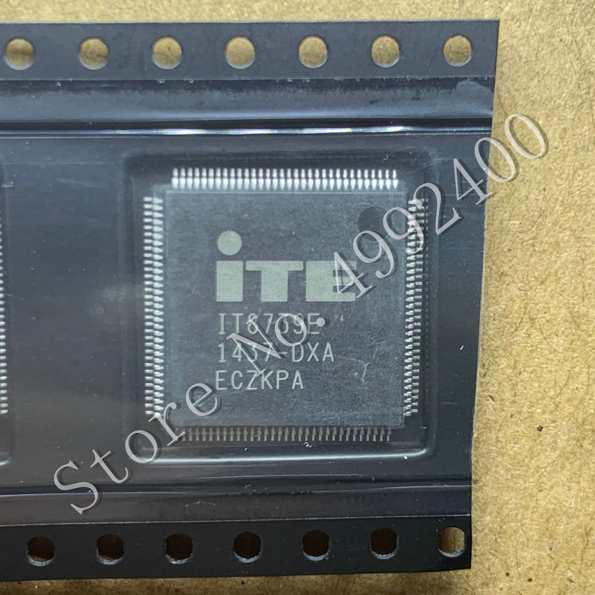 

1 шт./лот IT8739E DXA QFP