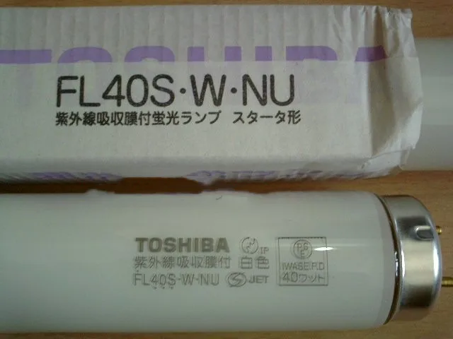 Промышленная ультрафиолетовая лампа TOSHIBA 40 Вт белая неуф-лампа FL40S.W.NU | Компьютеры