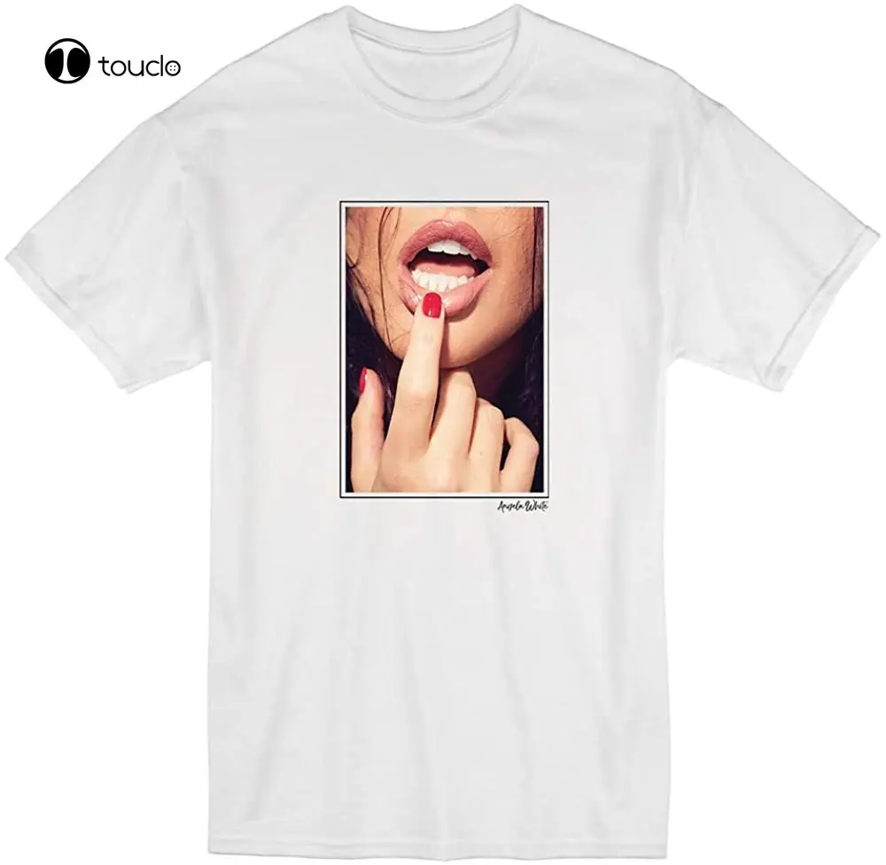 

Белая футболка Angela (порно звезда)