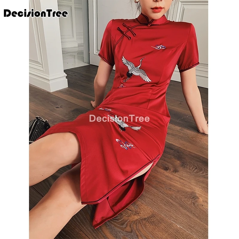 

2022 chinese traditional dress for women festival clothing cheongsams party satin qipao chinese wedding dress cheongsam dress