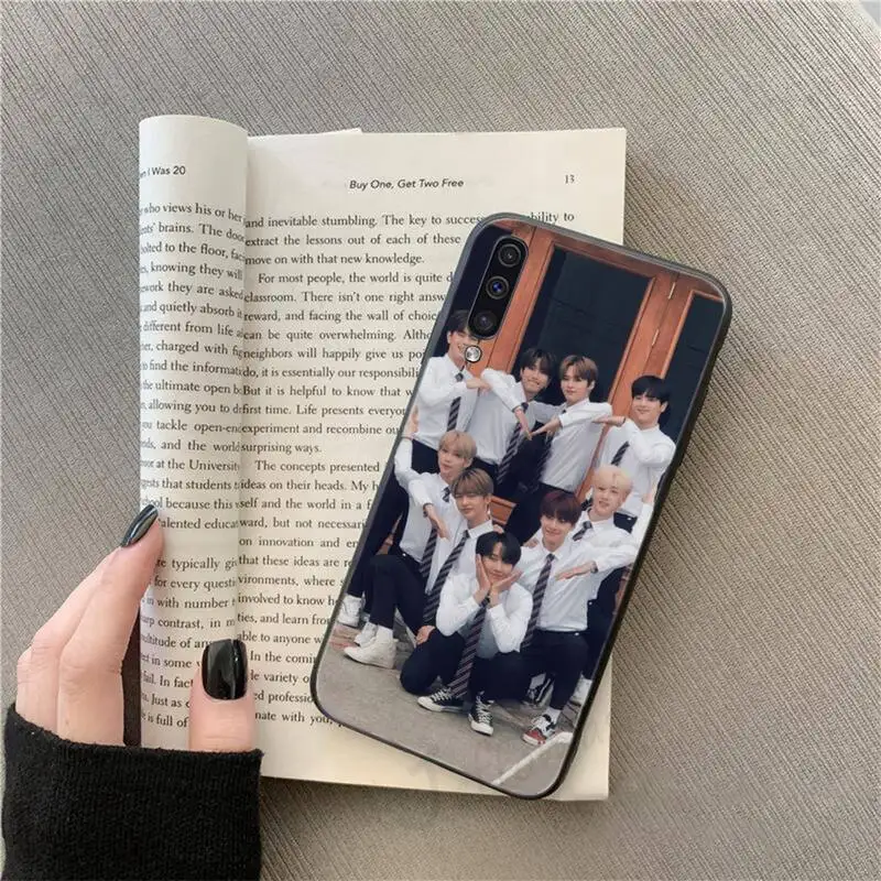 

kpop Stray Kids pattern case for airpods Phone Case For Samsung galaxy S 9 10 20 A 21 30 31 40 50 51 71 s note 20 j 4 2018 plus