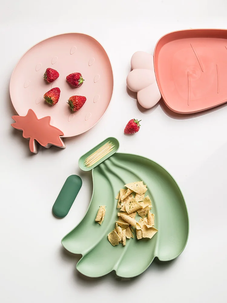

Nordic Style Creative Fruits Plates Home Use Lovely Color Storage Trays Snacks/Candies Plates Strawberry Shape Nuts Plate