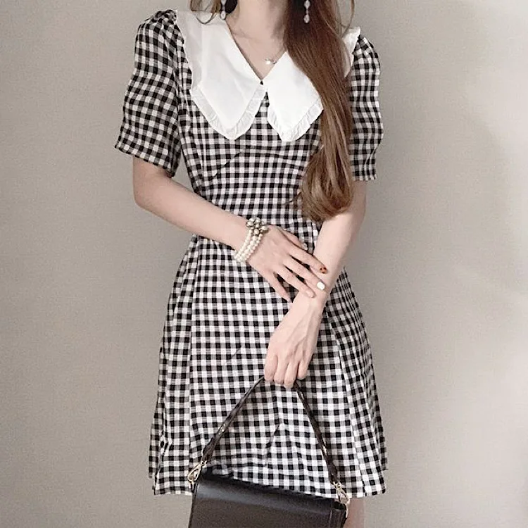 

COIGARSAM Cute Plaid Women dress Peter pan Collar Panelled Dresses Black And White 8528