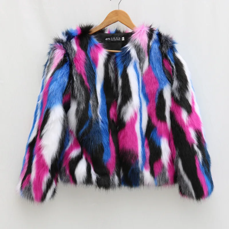 Куртка женская короткая из искусственного меха приталенная искусственный мех