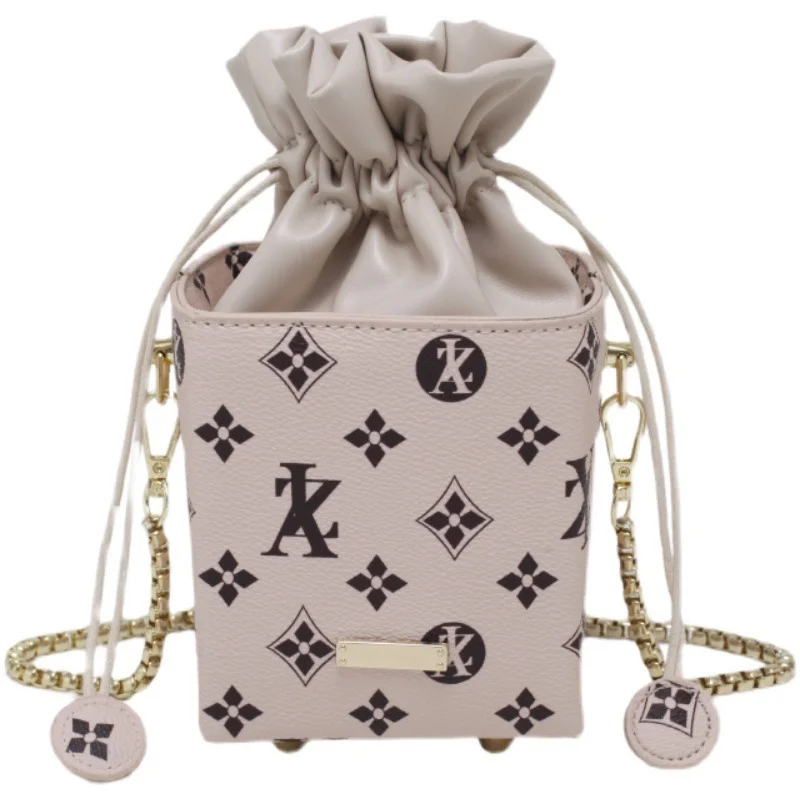 

Borse Da Donna 2021 Trendy Letter Candy Box Bag Leather Chain Bags For Women Crossbody Bag White Shoulder Bag Small Bucket Bags