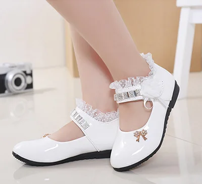 

2021New Children Elegant Princess PU Leather Sandals Kids Girls Wedding Dress Party Beaded Shoes For Girls