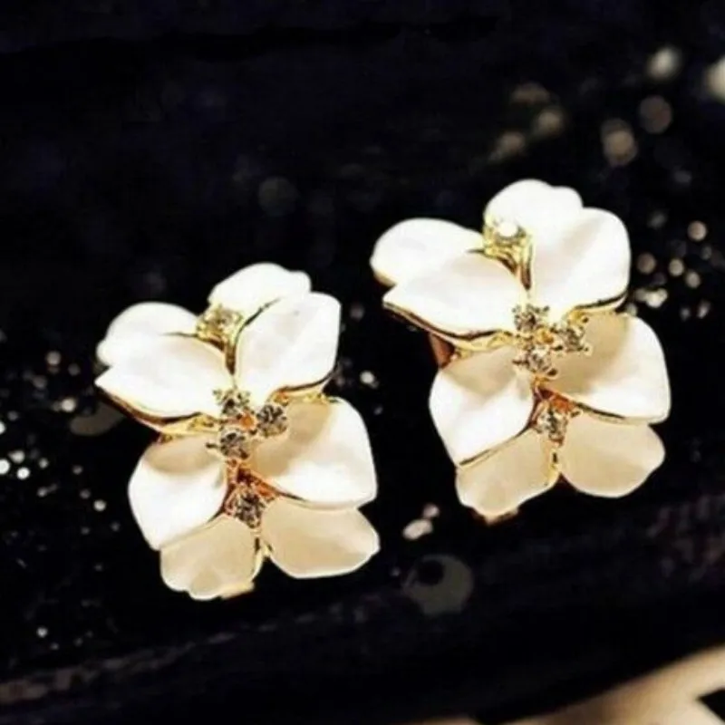 

Cute Gardenia Flower Crystal Rhinestone Hoop Earrings Women New Fashion Jewelry Accessories Valentine Gifts