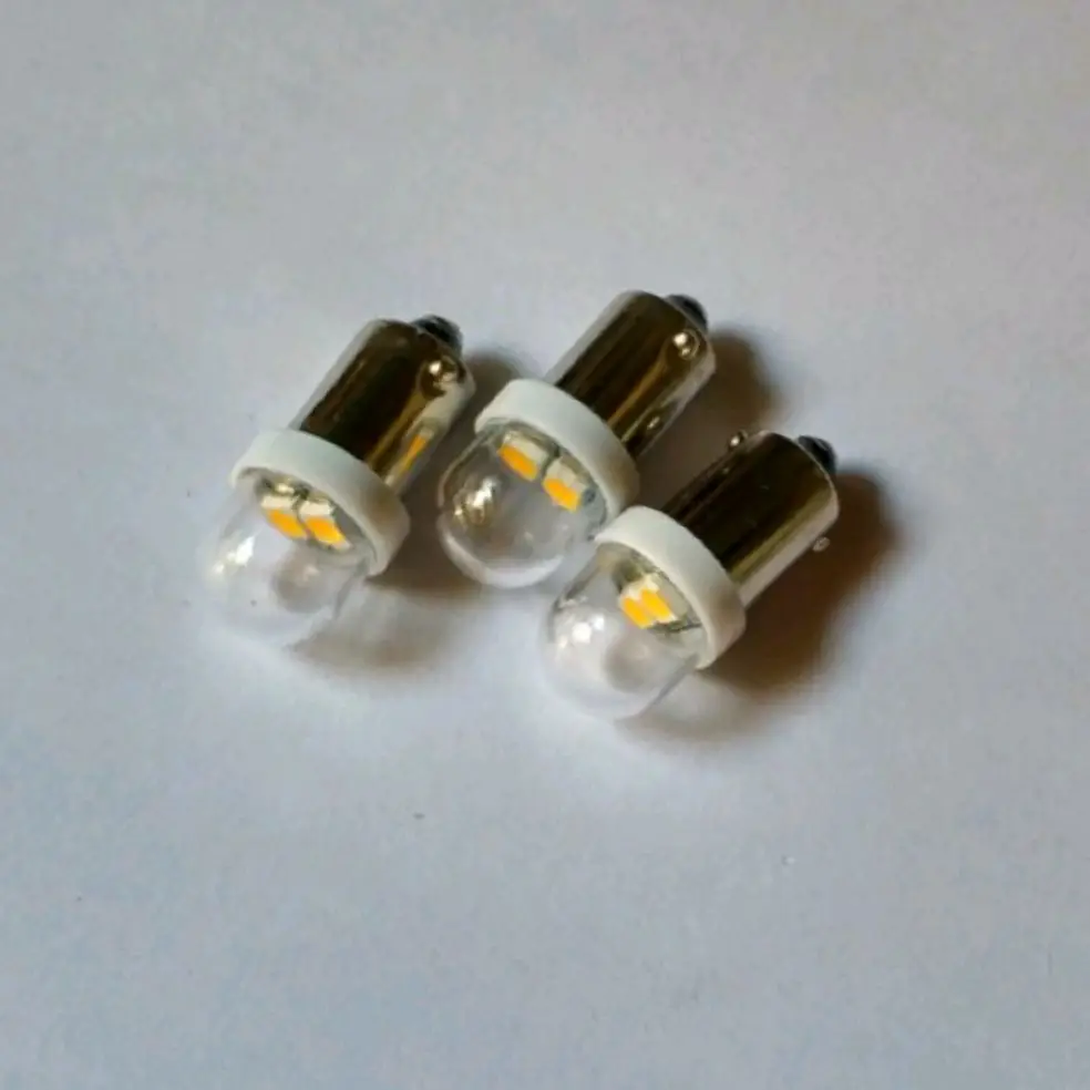 Новинка бесплатная доставка BA9S 2 SMD 3528 Светодиодный Светодиодная лампа постоянного тока в для пинбола