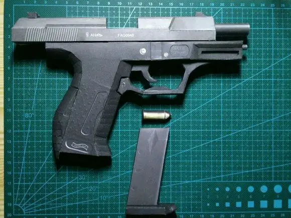 Бумажная модель пистолета P99 в масштабе 1:1 007 пистолет 3D рисунки ручной работы
