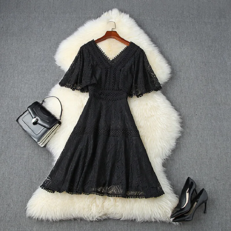 

2020 New Superior Quality Summer Sexy V-neck Dress Women Holiday Embroidered Dress Womanliness Lotus Leaf Sleeve Party Dresses