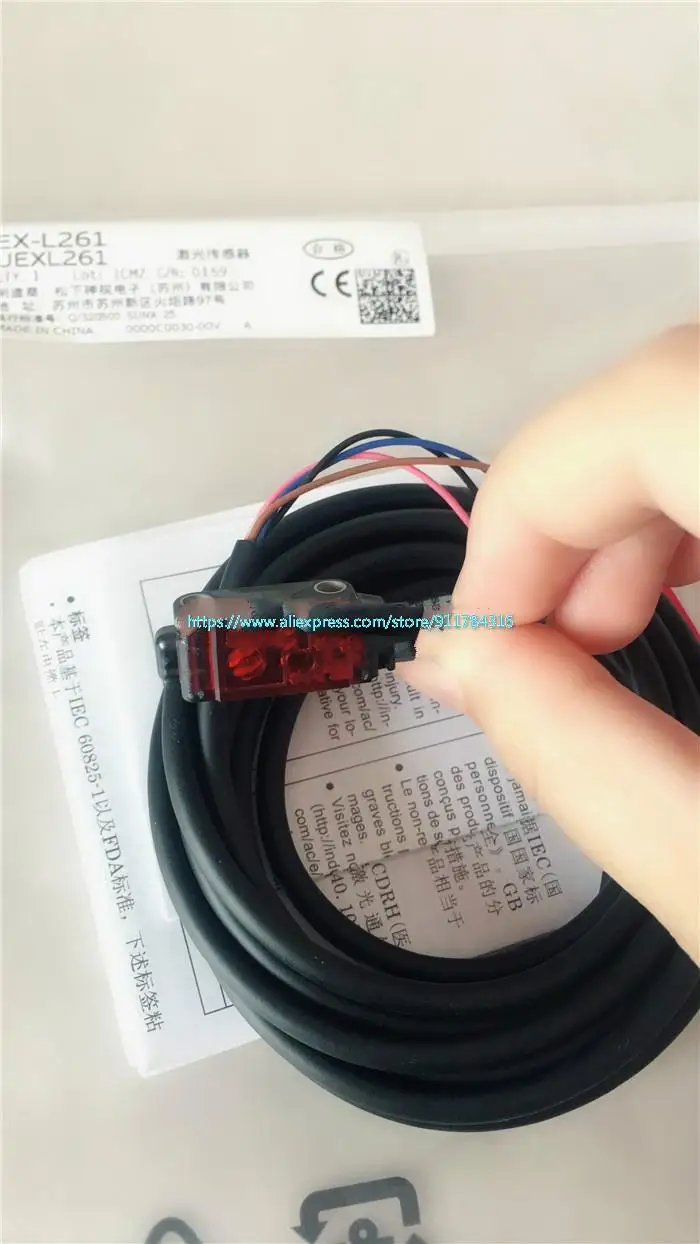 Новый оригинальный Laser Сенсор EX-L211 EX-L261 EX-L212 EX-L291 EX-L221EX-L262 EX-L221-P EX-L212-P LX-111-P EX-L211-P |