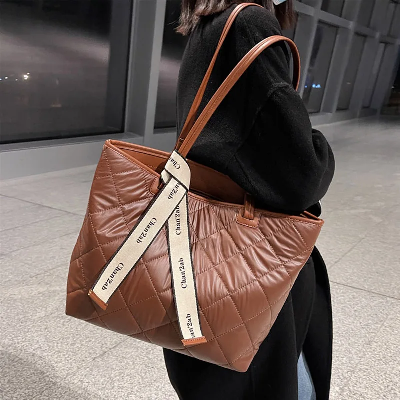 

Осенне-зимняя вместительная сумка-тоут через плечо, Женская Роскошная брендовая дизайнерская сумка, новая трендовая Повседневная универса...