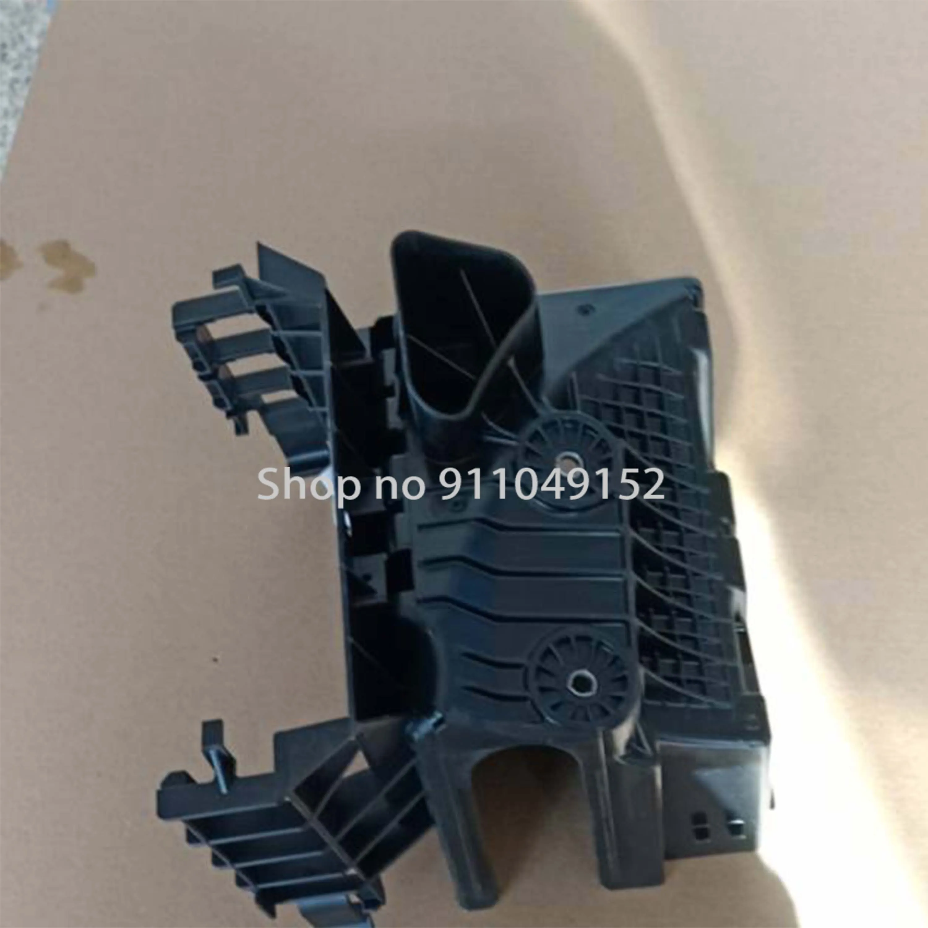 

Автомобиль Cen tra lEl ect ric alD evi ceB rac ket Vol ksw age n Pa ssa tBe etl eNo voF usc aJe tta Ven toS agi tar Eng ine Com par Кондиционер